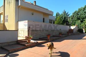 Villetta bifamiliare - Caltanissetta