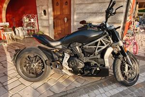 Ducati X Diavel  Night edition 1260