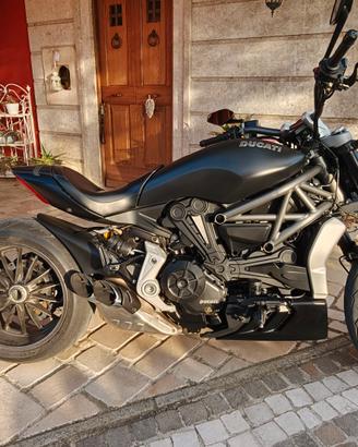 Ducati X Diavel  Night edition 1260