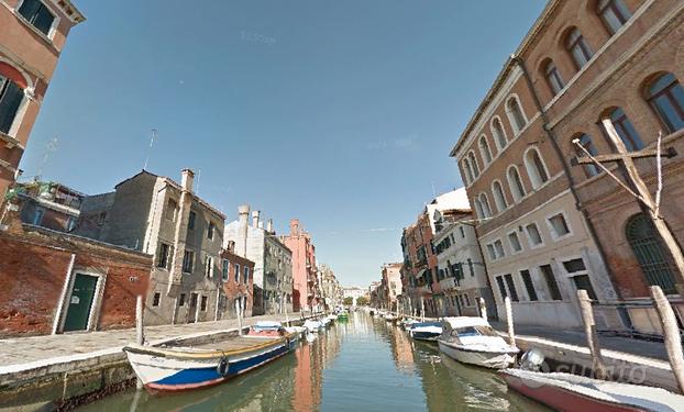 Venezia - splendido bilocale libero a breve