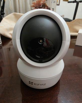TELECAMERA EZVIZ C6N 4MP CON RISOLUZIONE 2K