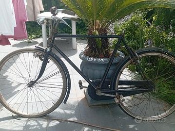 Bicicletta Ganna vintage da restaurare