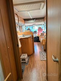 Camper burstener elegance i 821