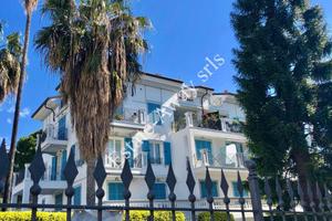 Appartamento di 110 m² con 4 locali e box auto a B