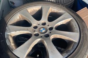 Gomme e cerchi originali BMW 245/40 r18