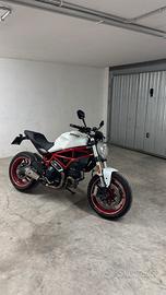 Ducati monster 797