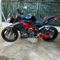 Benelli tnt 1130 sport