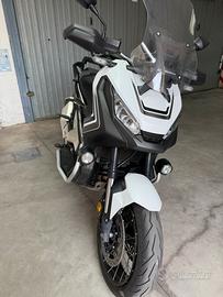Honda xadv