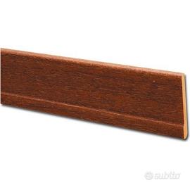 Zoccolini battiscopa in legno