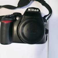 Fotocamera Nikon D3100 più obiettivi