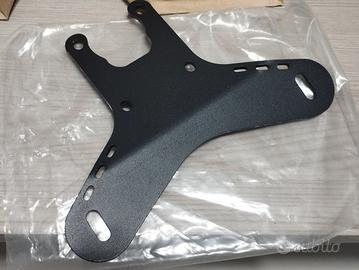 Supporto faretti fendinebbia Teneré 700