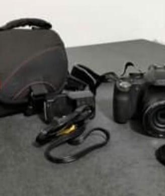 Fotocamera Fujifilm con borsa