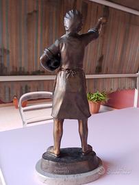 statuetta di bronzo 