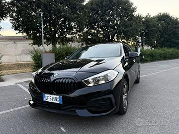 BMW SERIE 1 2021