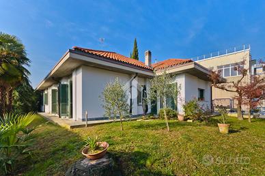 VILLA SINGOLA A CHIERI