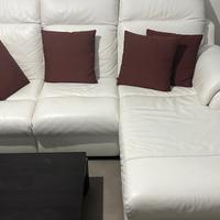 DIVANO QUATTRO POSTI CON CHAISE LINGUE