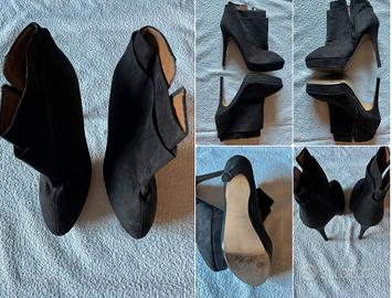 Stivaletti con tacchi a spillo Neri Zara