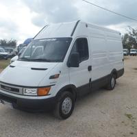 Iveco Daily 35s12 furgone medio alto