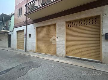 MULTILOCALE A BARLETTA