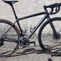 Specialized Aethos S-WORKS sram red axs 12v tg 52