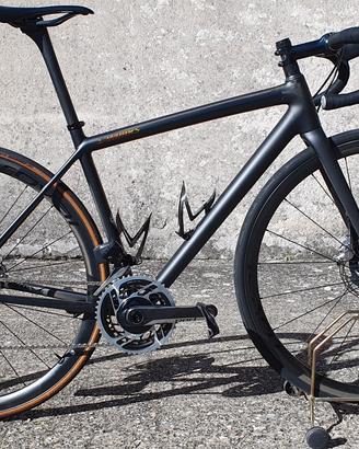 Specialized Aethos S-WORKS sram red axs 12v tg 52