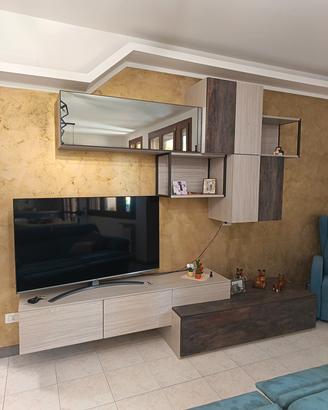 Arredamento soggiorno e vasca