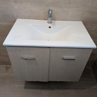 Lavabo bagno con mobiletto