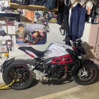 MV Augusta Dragster cc800