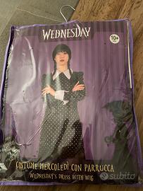 Costume travestimento mercoledi addams