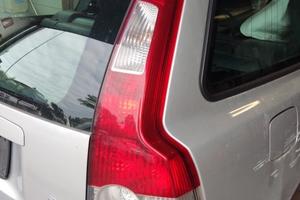 Fanale posteriore destro VOLVO V50 del 2006