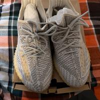 Adidas yeezy boost 42.5