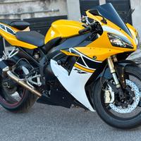 Yamaha R1