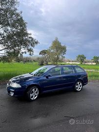 Skoda Octavia con MOTORE DA RIFARE