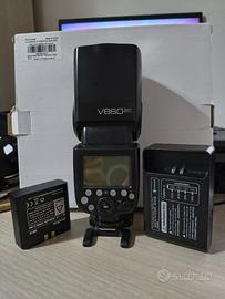 Flash GODOX V860 II C per Canon