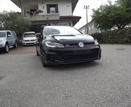 Volkswagen Golf GTI Golf GTI Performance 2.0 245 C