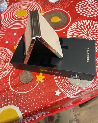 Samsung Galaxy Z Flip4 ,256GB, Pink Gold 