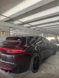 Porsche Panamera 4 E-Hybrid sport Turismo