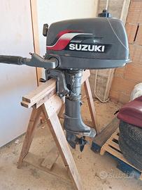 Motore fuoribordo Suzuki DT4