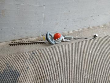 Tagliasiepi elettrico