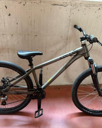 kona shonky dirt bike