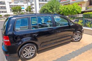 VOLKSWAGEN Touran - 2008