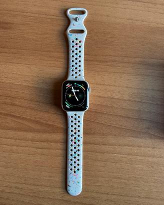 Apple Watch Series 4 (GPS+Cellular) 44mm