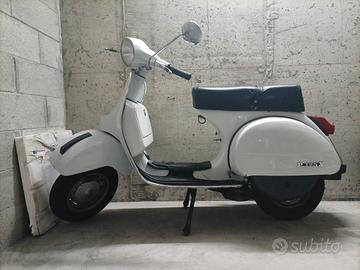 Vespa P125X