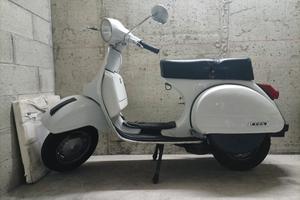 Vespa P125X