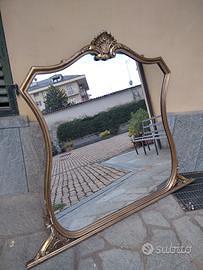 Grande specchiera vintage dorata