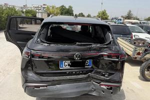 Volkswagen Tiguan 1.5 ibrida incidentata