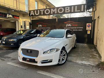 JAGUAR XJ 3.0D V6 300 CV Portfolio