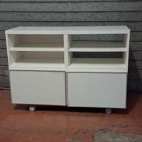 mobiletto besta ikea con vetro sopra 