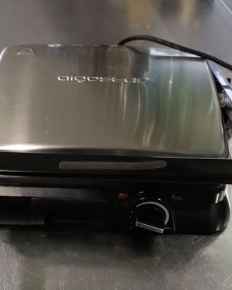 Griglia elettrica per panini multifunzionale