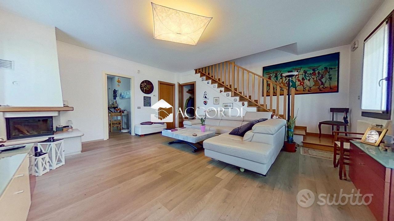 House in Montebelluna, Centro, Posmon - Vista 2